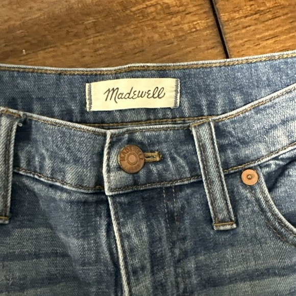 Madewell The High-Rise Slim BoyJean in Tuxedo Style Size 29 Inseam 26 - Picture 2 of 2